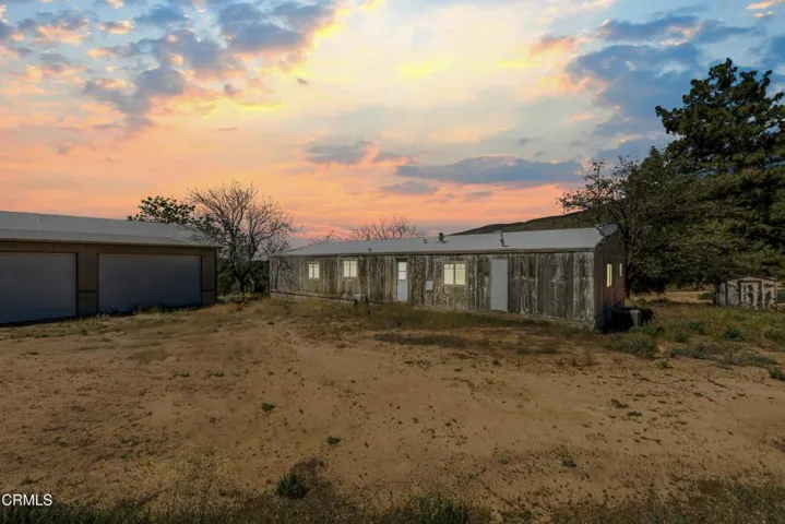 14 Remove objects in blue and twilight