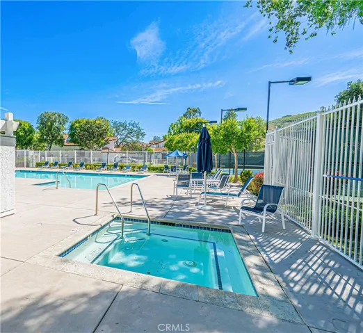 Pool and jacuzzi
