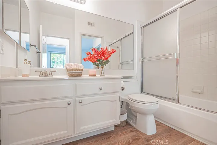 Guest bathoom