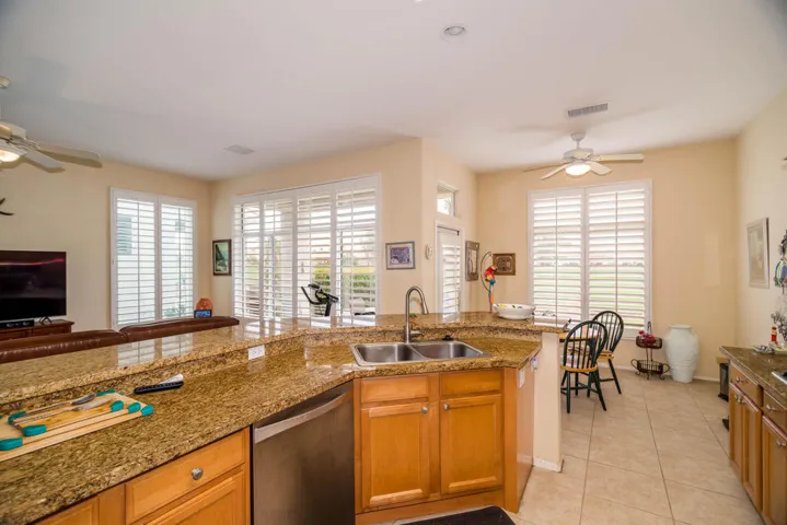 017_78202-kensington_FNA4106-Edit[1]