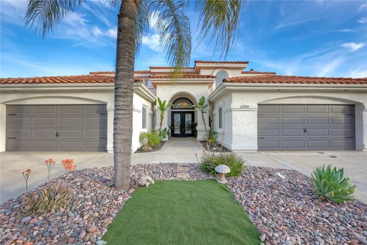 22561 Bass, Canyon Lake, California 92587