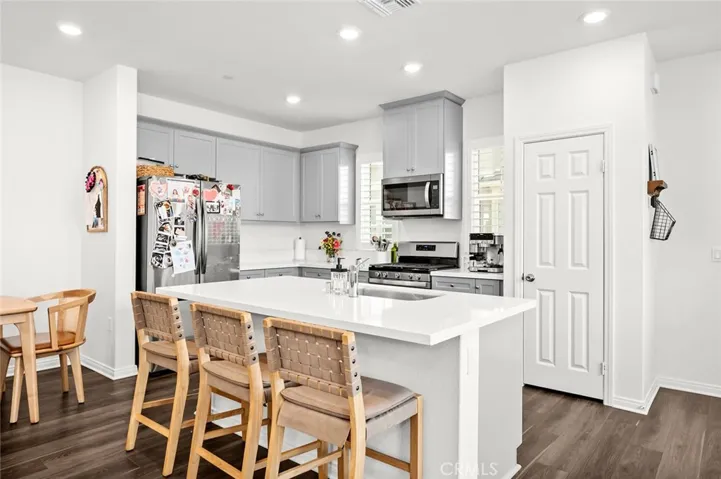 4208 S Laguna, Ontario, California 91761