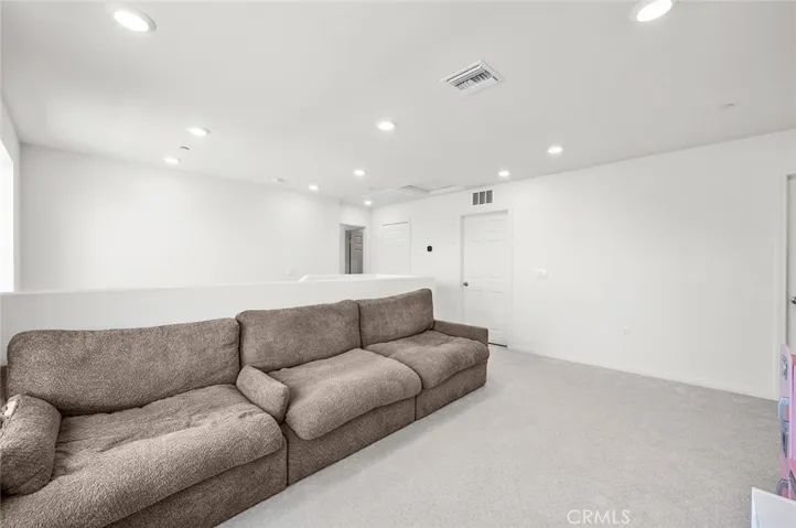 4208 S Laguna, Ontario, California 91761