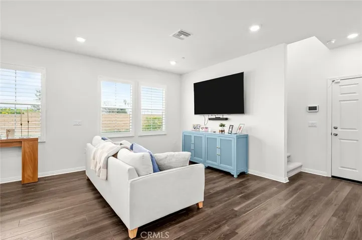 4208 S Laguna, Ontario, California 91761
