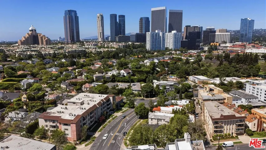 1167 Roxbury Drive 203, Los Angeles, California 90035