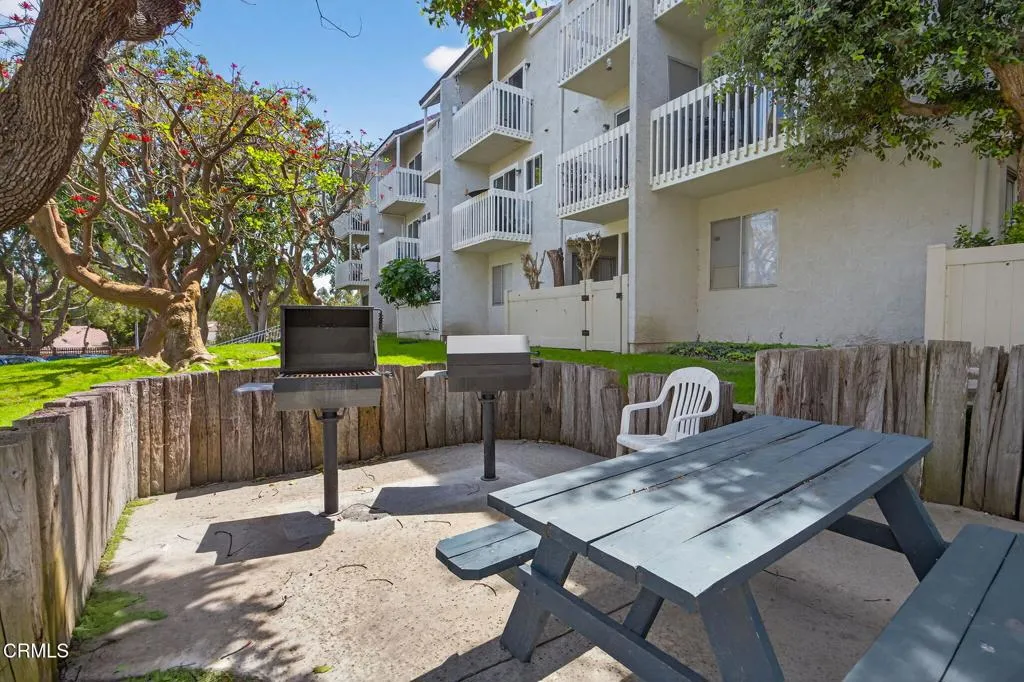 225 S. Ventura Rd. #101