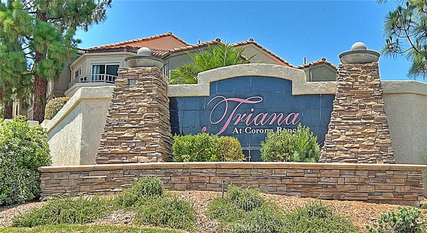 1020 La Terraza, Corona, California 92879