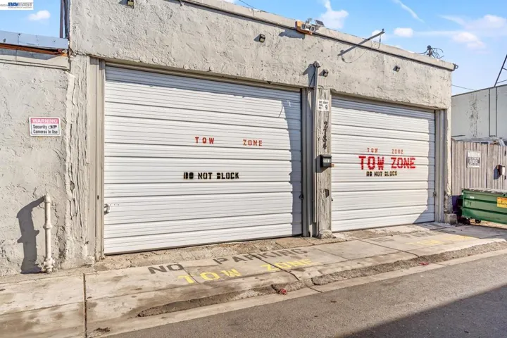 Warehouse Entry