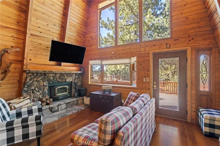 Living room open with lots of windows