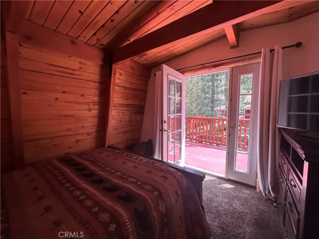 Picture of French doors leading to the deck