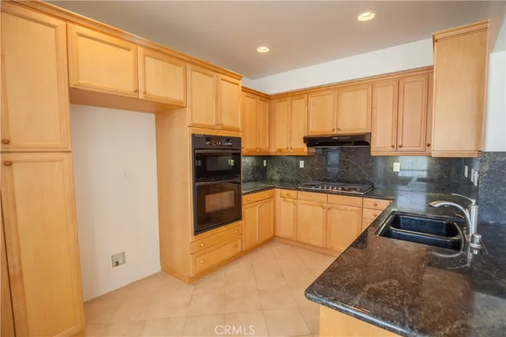 2889 Plaza Del Amo 910, Torrance, California 90503