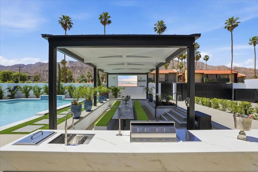 Party Patio!