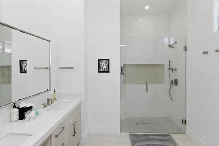 Ensuite Bath