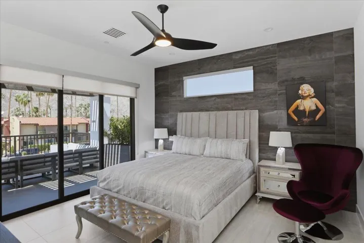 Starlight House-Marylin Rm w King Bed