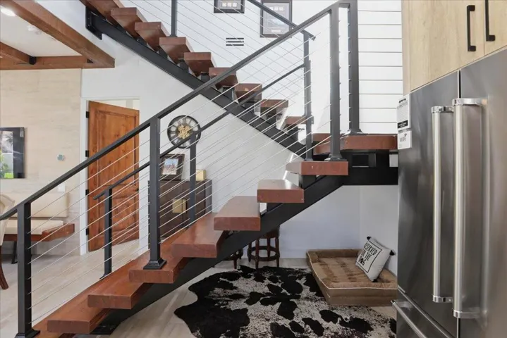 Derby House-Floating Staircases