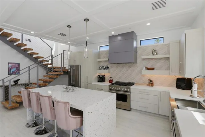 Modern Finishes!