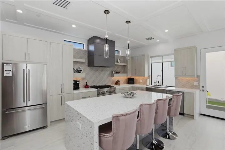 Starlight House- Fully Loaded Kitchen