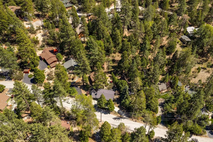 25106RimRockRd-77
