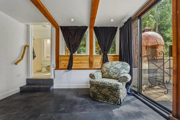 25106RimRockRd-56