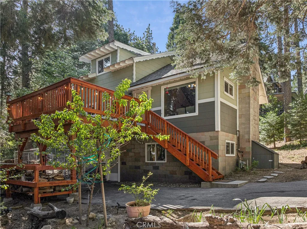 355 Hartman Cir