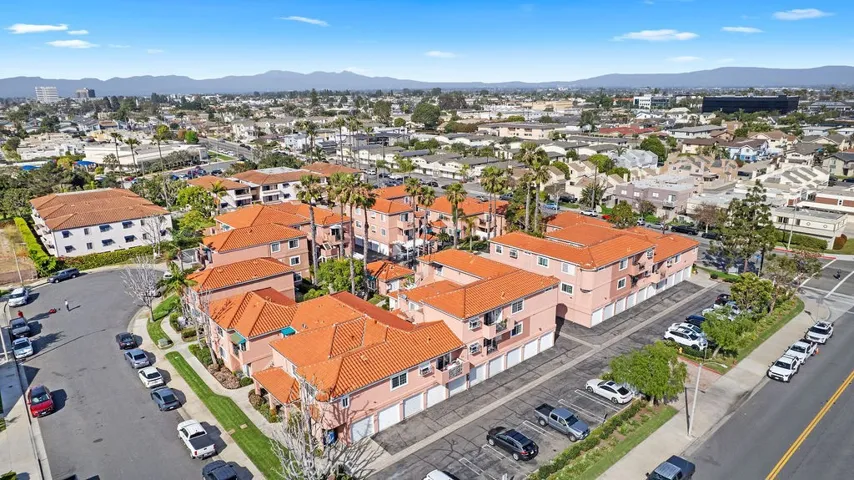 409 Utica, Huntington Beach, California 92648