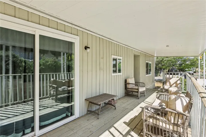 22819 Skylink, Canyon Lake, California 92587