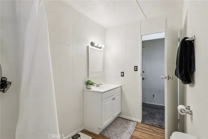 22819 Skylink, Canyon Lake, California 92587