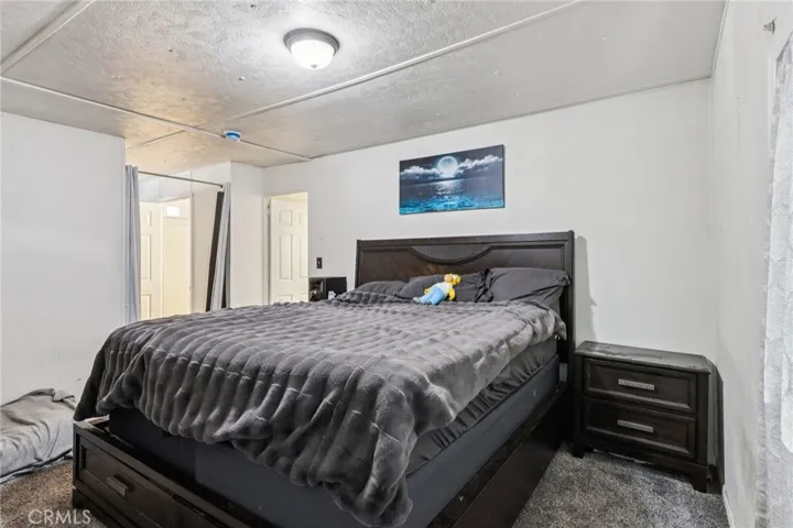22819 Skylink, Canyon Lake, California 92587