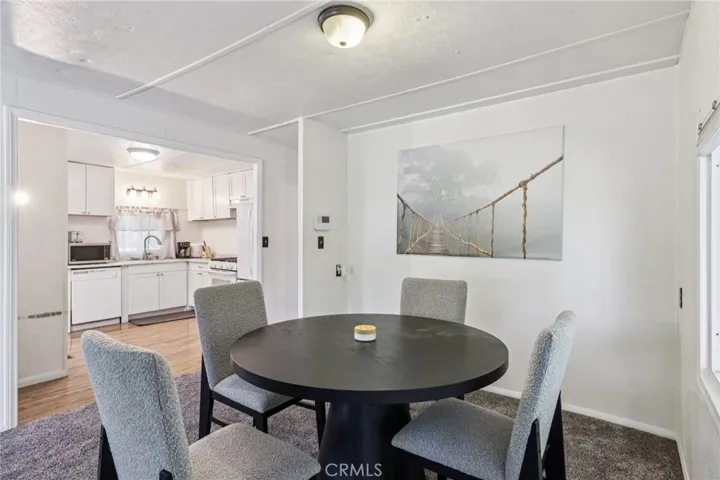 22819 Skylink, Canyon Lake, California 92587