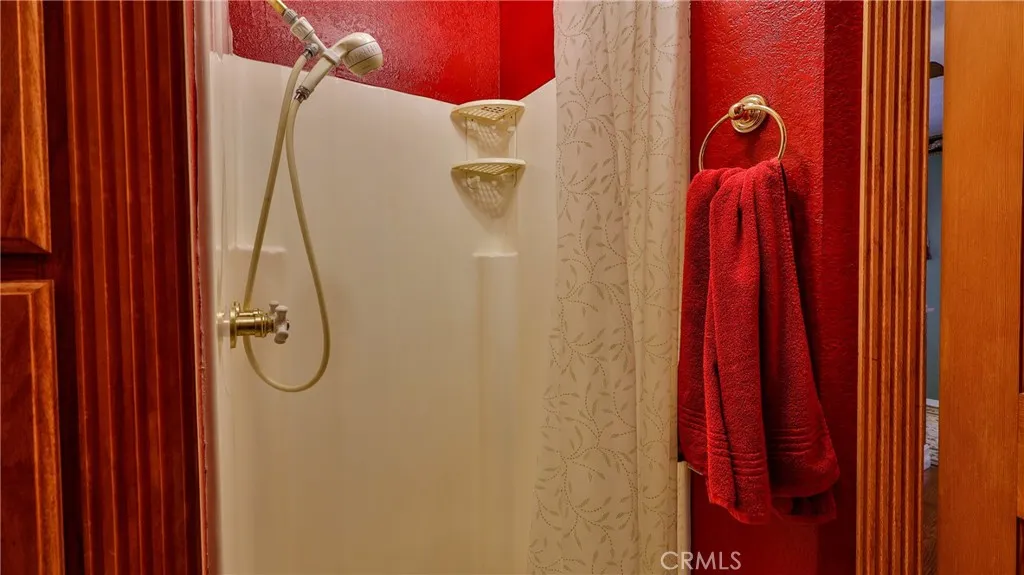 primary bath separate shower