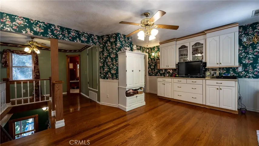 Additional upstairs space