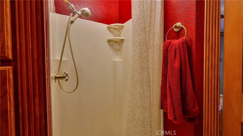 primary bath separate shower
