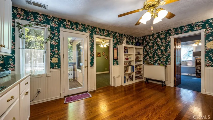 Additional gathering room upstairs