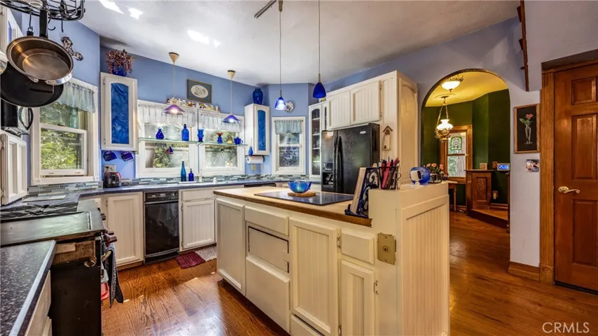 Kitchen has many custom features