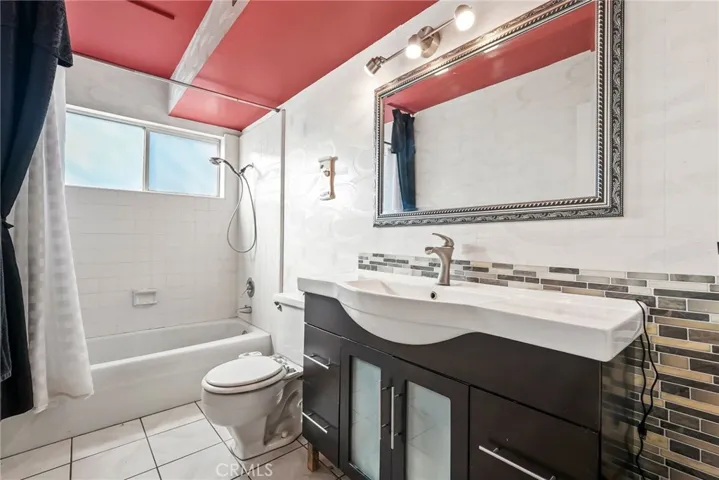 2130 Spice Street, Lancaster, California 93536