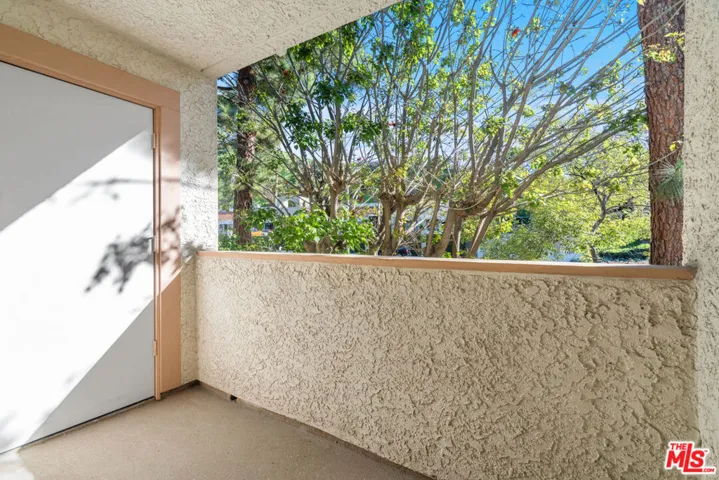 501 Palisades Drive 205, Pacific Palisades, California 90272