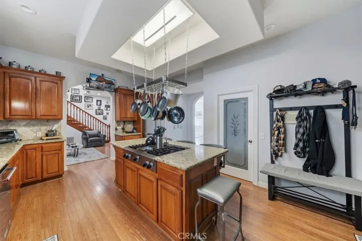 27312 Little Bear, Lake Arrowhead, California 92317