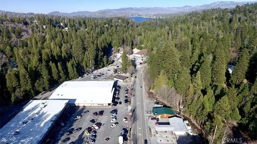 27312 Little Bear, Lake Arrowhead, California 92317