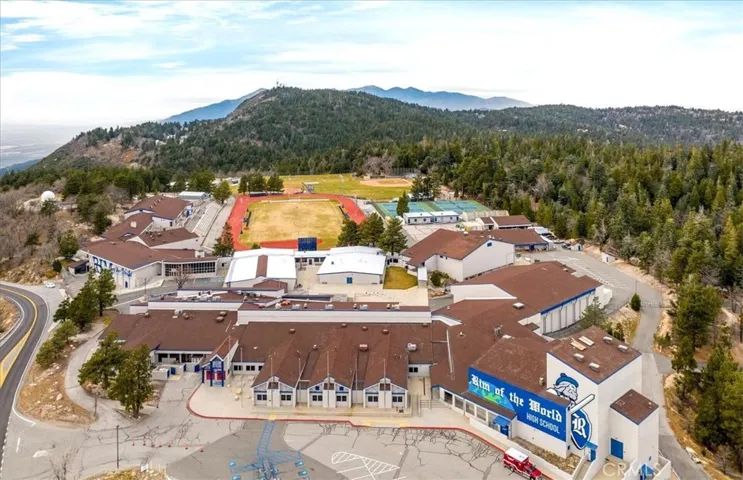 27312 Little Bear, Lake Arrowhead, California 92317