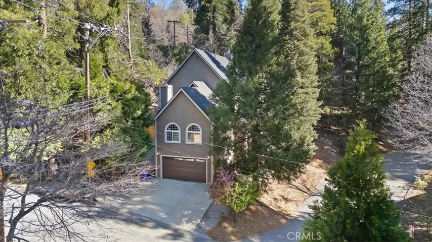 27312 Little Bear, Lake Arrowhead, California 92317