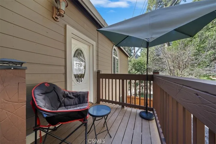 27312 Little Bear, Lake Arrowhead, California 92317