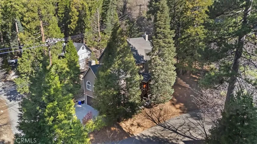 27312 Little Bear, Lake Arrowhead, California 92317