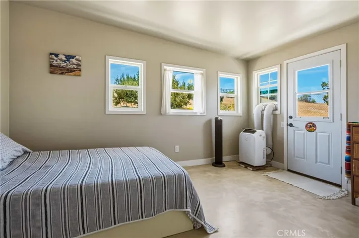 Guest bedroom