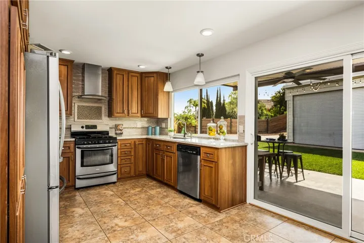 17522 Pine Circle, Yorba Linda, California 92886