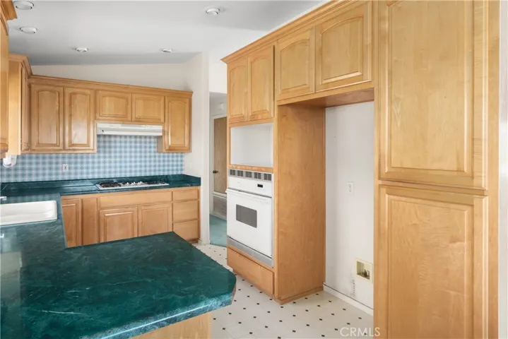 2990 Fir, Morro Bay, California 93442