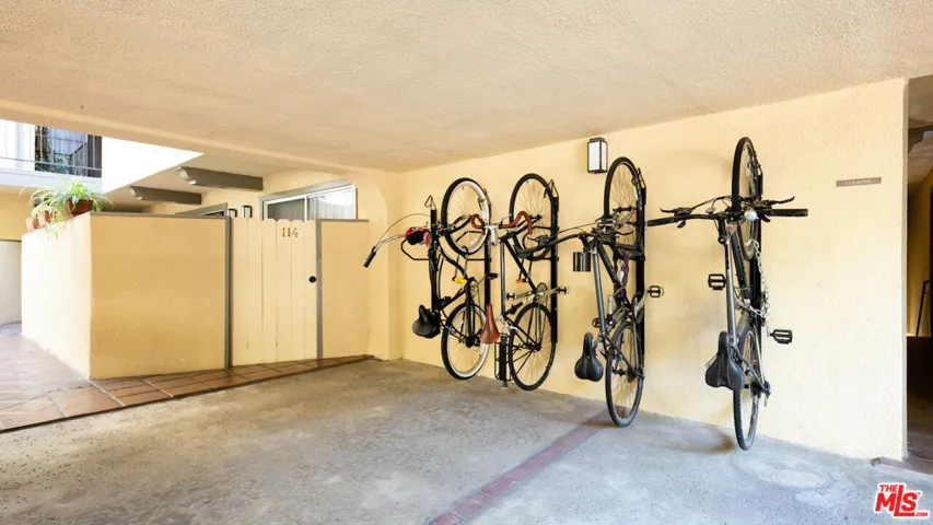 2311 4th Street 114, Santa Monica, California 90405