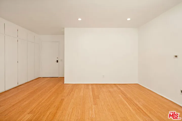 2311 4th Street 114, Santa Monica, California 90405