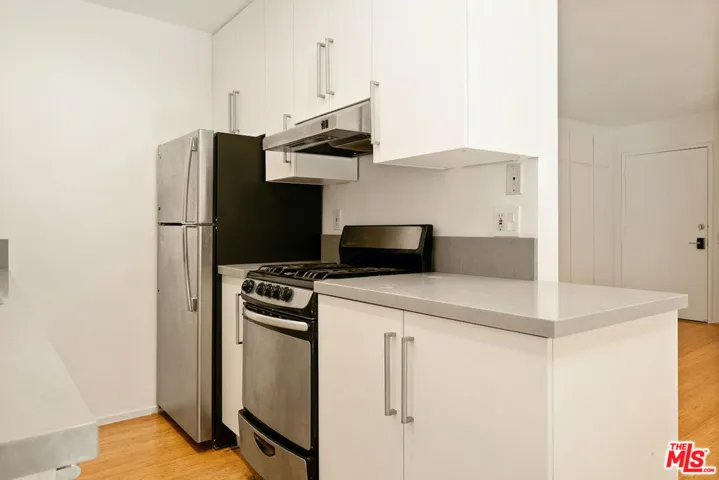 2311 4th Street 114, Santa Monica, California 90405