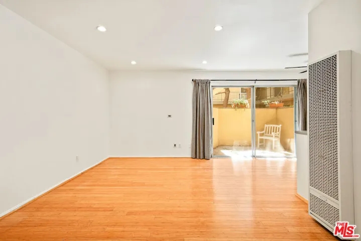 2311 4th Street 114, Santa Monica, California 90405
