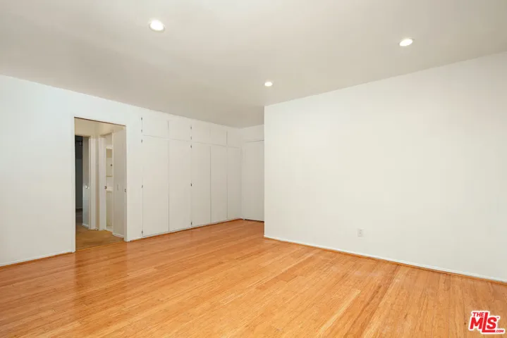 2311 4th Street 114, Santa Monica, California 90405